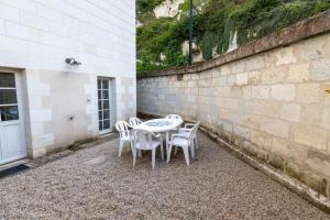 Maisons de vacances Maison au pied du Chateau-Cour-Proche Centre Ville : photos des chambres