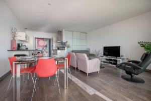 Plage du Nau, vue mer, bel appartement pour 6