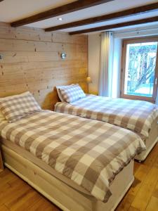 Chalets Spacious Ski Chalet In Traditional French Village, sleeps 8, Four Star with fibre broadband : photos des chambres