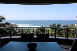 Surfside Ballito - Family Only