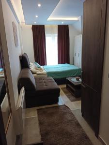 Vorkapich Milmari Studio