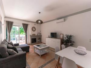 Cozy Townhouse Vila Rafaella2 near São Rafael Beach Albufeira