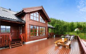 Cozy Home In Norheimsund With Sauna