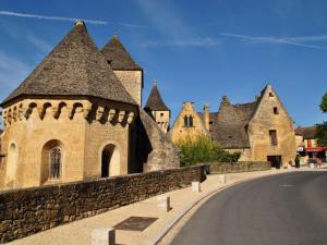 Maison confortable près de Sarlat avec jardin et wifi - FR-1-616-144