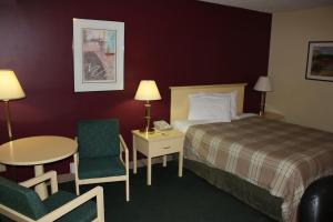 Northwoods Inn & Suites