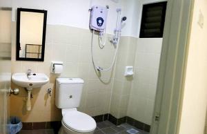 “Alan Homestay” Pangkor Lot 10