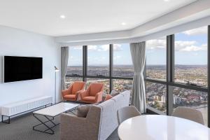 Meriton Suites Adelaide Street, Brisbane