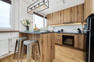 Stylish Kwiska Apartment Wrocław by Renters