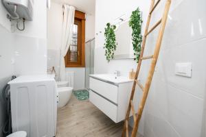 ! Esotico ! Letto baldacchino - Metro 5 min - 50mq