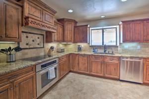 Pool and Game Room Pet-Friendly Lake Havasu Gem