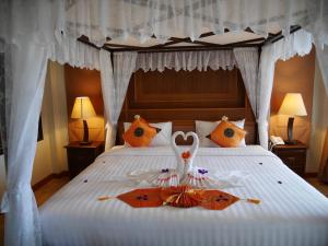 The Sunset Beach Resort - Koh Kho Khao