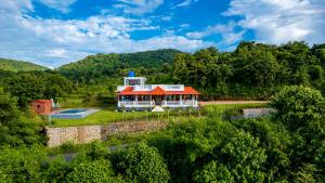 Spicy Mango Ocean Paradise - Luxurious Sea View Villa In Alibaug