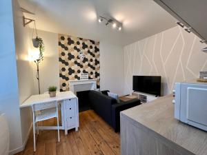 Appartements LE VICTOR HUGO - Wifi - Centre ville - PROPERTY RENTAL NM : photos des chambres