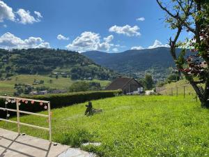 Maisons de vacances Chez Paulette Cocon familial garantit Vue imprenable sur la vallee ! : photos des chambres