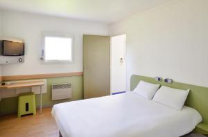 Hotels Hotel Ibis Budget Lyon Eurexpo - : photos des chambres