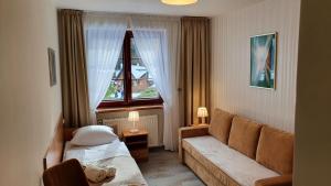 Pokoje Gościnne przy kościele Wang.