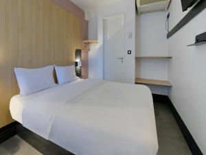 Hotels B&B HOTEL Le Mans Nord 2 : photos des chambres