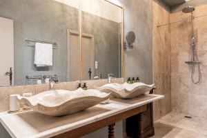 Hotels Domaine Rabiega - Vineyard and Boutique hotel : photos des chambres