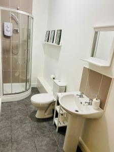 Midland Apartment- Studio