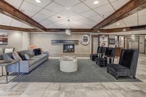 1 Bedroom Ski In, Ski Out Mountain Vacation Rental Located Next To Historic Main Street In Downtown Breckenridge