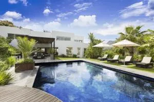 CUBE Guest House - Monteray