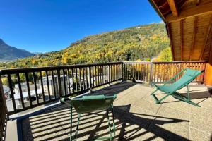 Appartements Large chalet with terrace and view in Briancon : photos des chambres