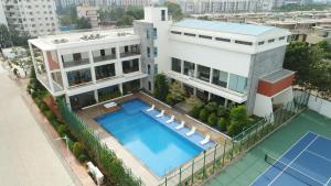 VRR Astoria Hotel & Convention Center