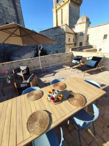 Appartements Uzes Duche luxueux appartement, terrasse privee : photos des chambres