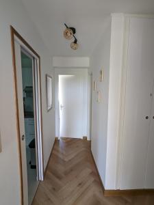 Appartements Les Tennis - Superbe appartement avec parking : photos des chambres