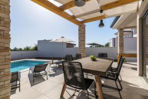 Beautiful Villa with sea view 