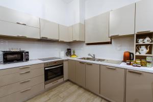 Evelinas House Platanias