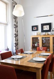 2ndhomes Luxury Helsinki Center 2BR Apartment with Sauna