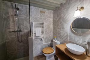 Appartements The Saint Jean Suite - Cozy for 2 - Center Honfleur : photos des chambres