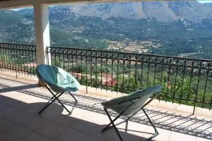 Vintage relaxing Villa with garden & amazing view! - Andipáta