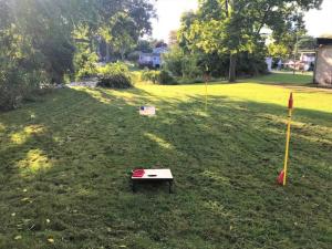 Relaxing Cottage by the Lake and Parking