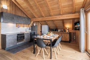 Chalets Madame Vacances Chalet Nightingale : photos des chambres