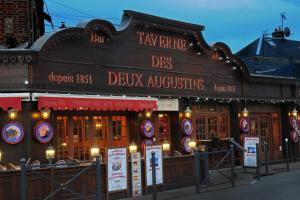 Hotels La Taverne des Deux Augustins : photos des chambres