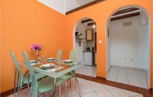 Cozy Apartment In Lukovo Sugarje