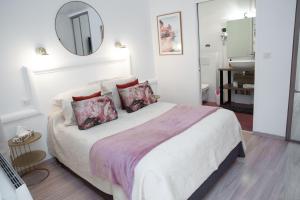 Hotels HOTEL DES DAUPHINS : photos des chambres