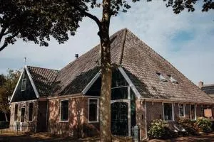 Monumentale stolpboerderij voorzien van alle gemakken van nu! - Hauwert