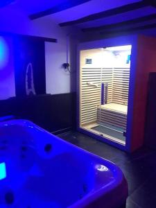 Casa Wellness Floreffe jacuzzi