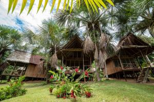 Pacaya Samiria Amazon Lodge -INCLUSIVE