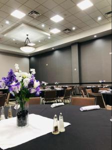Holiday Inn Phoenix-Mesa Chandler by IHG