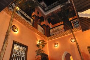 Riad Arjan hotel, 
Marrakech, Morocco.
The photo picture quality can be
variable. We apologize if the
quality is of an unacceptable
level.