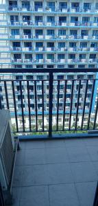1137A Staycation Infront of Moa, Moa Arena, Smx, Ikea, Near Dfa Macapagal, NU Moa, PICC, World Trade, Star City, Ayala Mall, Parqual Mall, NAIA Sea Residences Tower