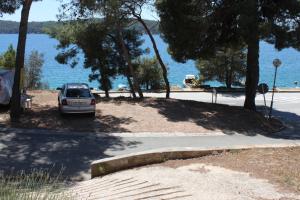 Apartments by the sea Mali Losinj (Losinj) - 2489