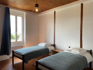 Maisons de vacances Gite La Chabanne, 3 pieces, 4 personnes - FR-1-489-341 : photos des chambres