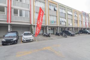 RedLiving Apartemen Mekarwangi Square - M Express