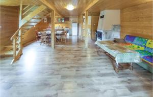 Four-Bedroom Holiday Home In Choczewo