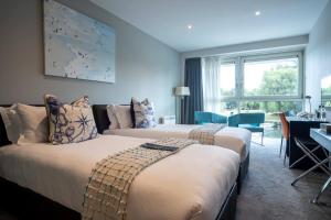 Luxury Double or Twin Room with River View room in Captain's Club Hotel & Spa